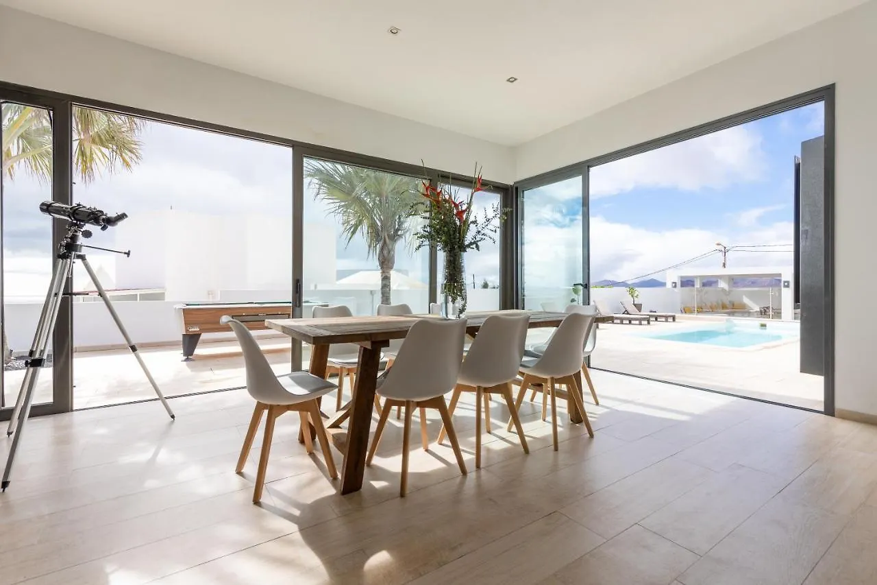 Tías Villa Serenity