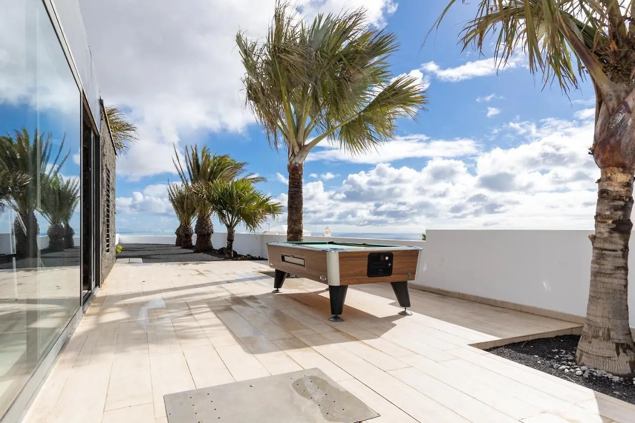 Tías Villa Serenity