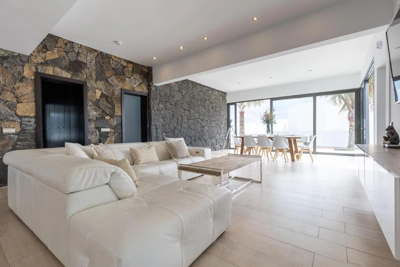 Villa Serenity Tias